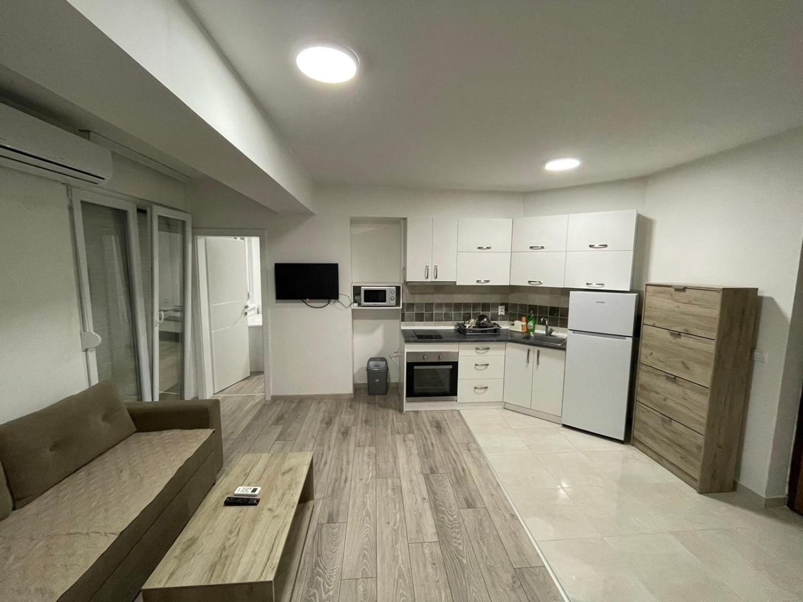 Mrn Apartment 2 Skopje Eksteriør bilde